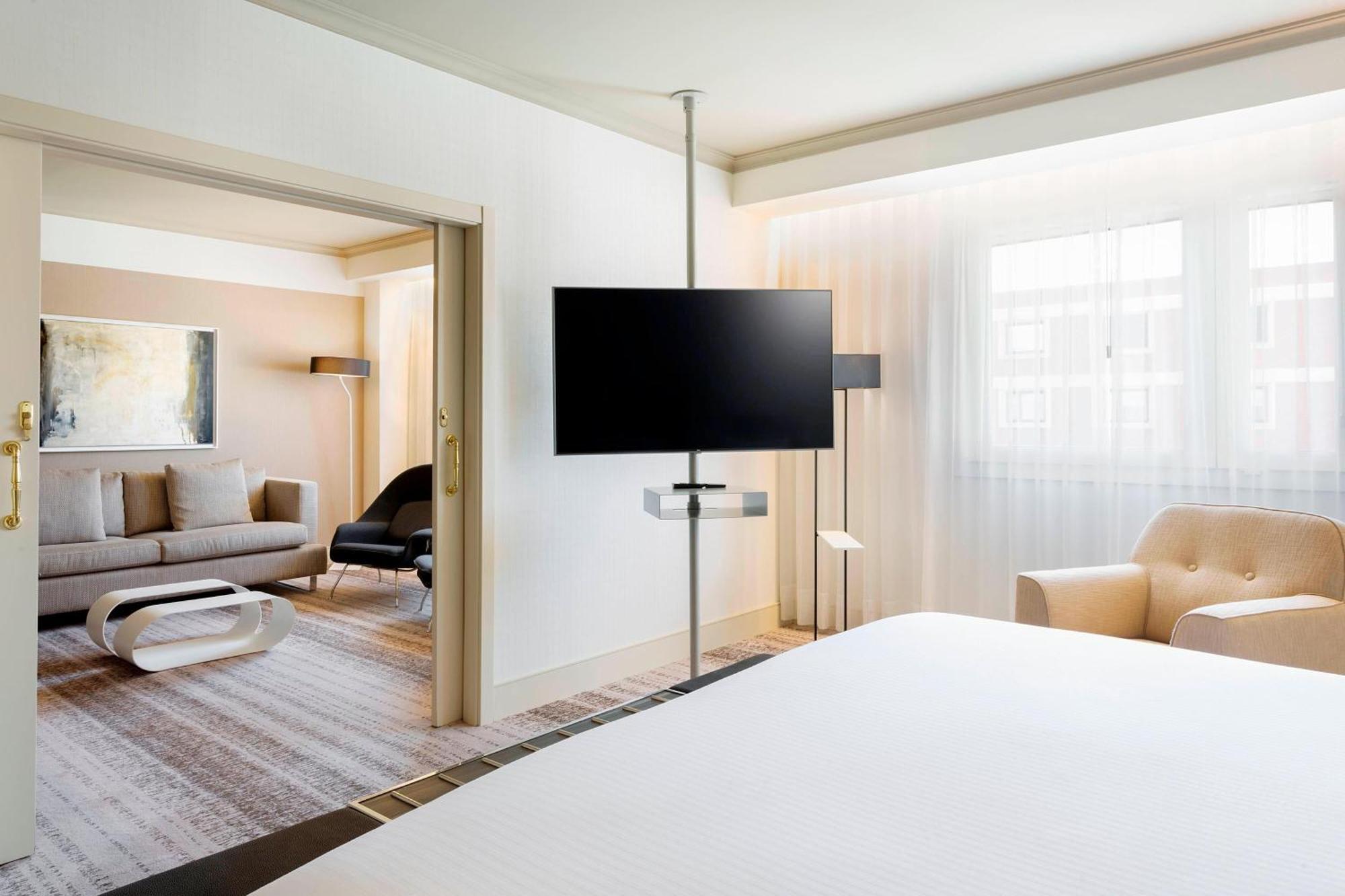 Executive Suite met Kingsize Bed en Toegang tot de Lounge