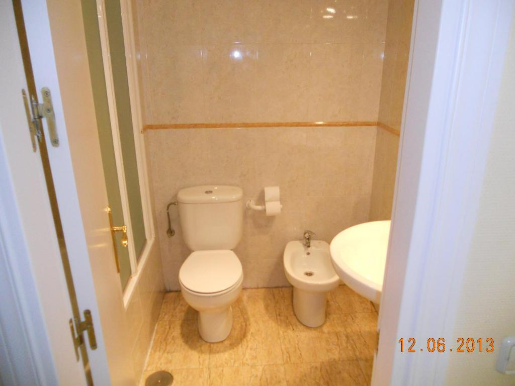 Twin Room,1226836334:JPEG