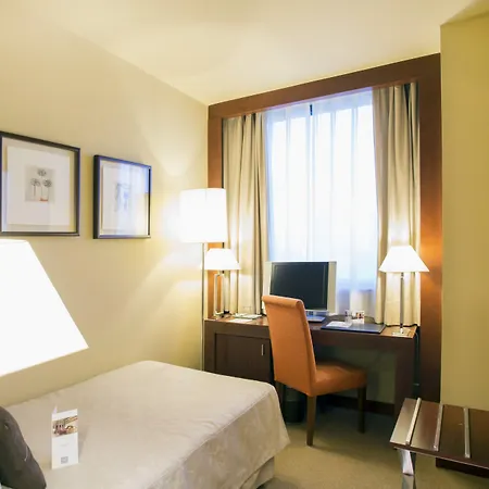 Hotel Nuevo Madrid-3