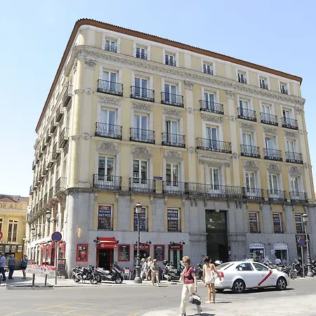 Mola Hostel-3