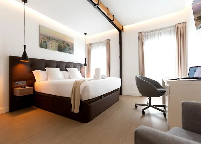 Guest house: Woohoo Rooms Boutique Sol