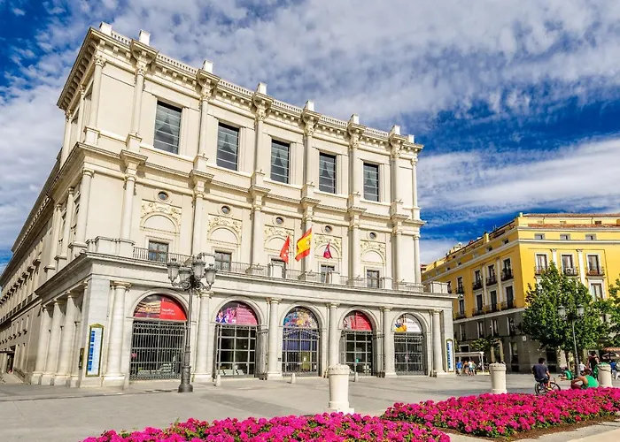 Cheap hotels Woohoo Suites Madrid