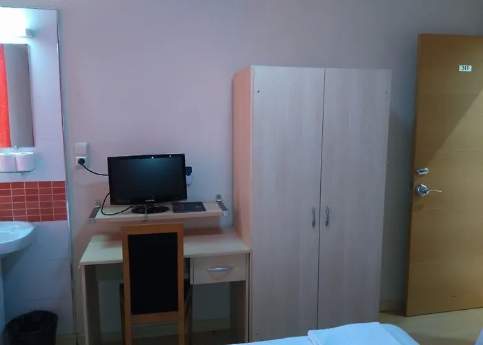 Hotel que admite mascotas: Hostal Falfes
