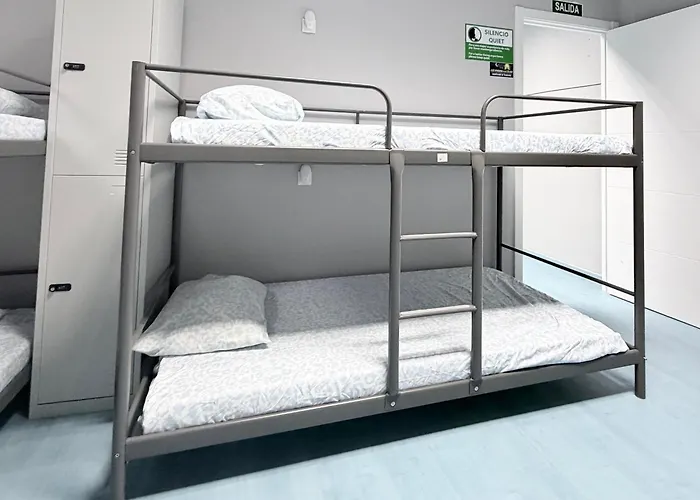 Hotel cerca del colegio: Hostel Las Rosas